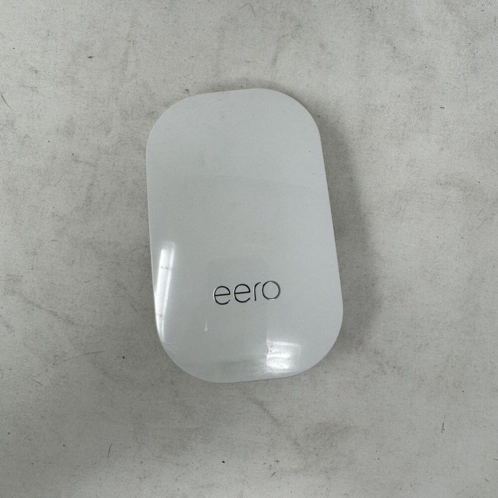 EERO Beacon 350 Mbps Mesh WiFi Range Extender Model D010001 TESTED WORKING